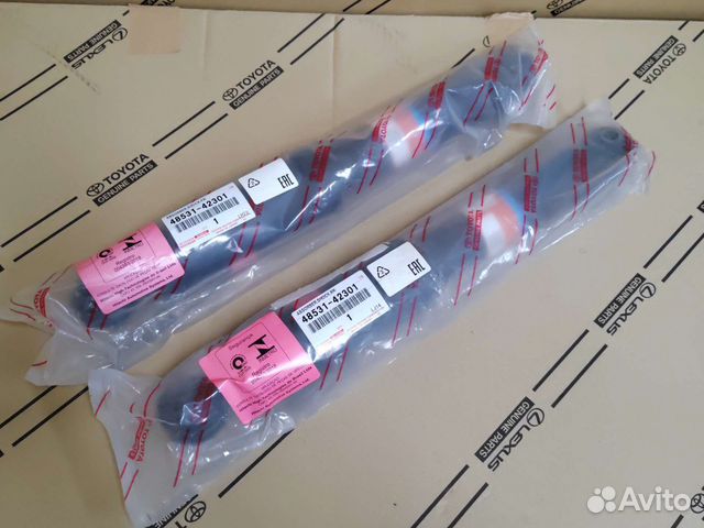 Задние амортизаторы Toyota rav4