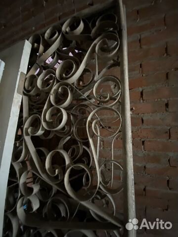 Решетки металлические на окна,двери,ограждения