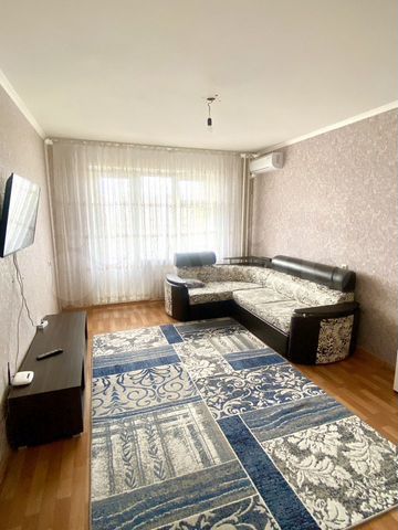 2-к. квартира, 54 м², 5/9 эт.