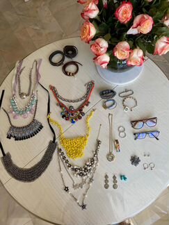 Бижутения/чокер/браслеты/серьги/ремни/очки