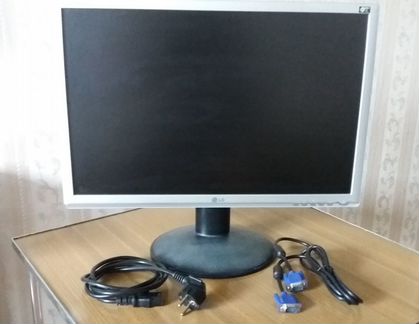 Монитор Flatron W2234S-SN