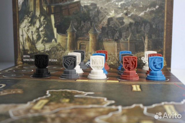 Игра престолов, миниатюры строений и трекеров