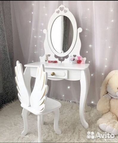 Детский туалетный столик для девочки