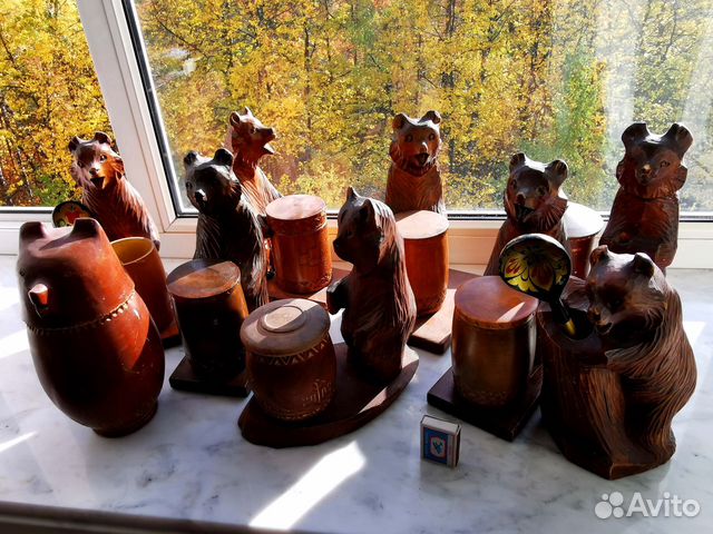 Деревянные медведи бочонки для мёда, подставки