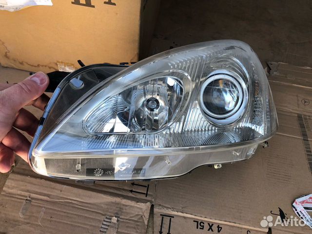 Фара левая для W221 A2218204361