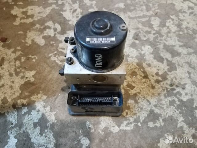 Блок абс на Фольксваген Поло 2005 год