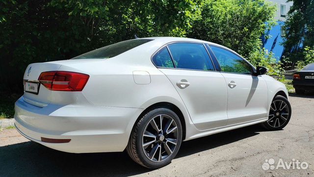 Volkswagen Jetta 1.6 AT, 2015, 130 000 км