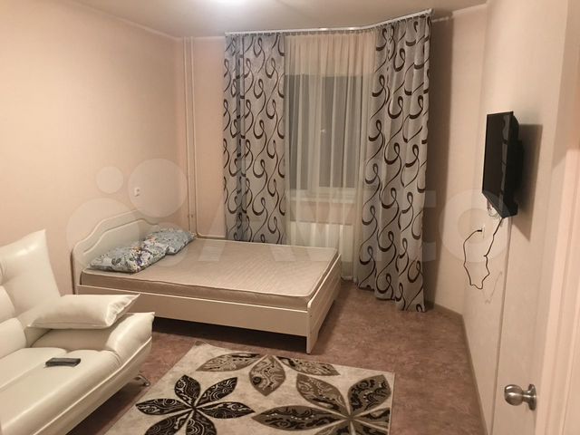 1-к. квартира, 40 м², 3/17 эт.
