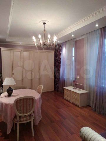 3-к. квартира, 84 м², 5/5 эт.