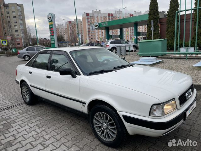 Audi 80 1.9 МТ, 1993, 300 124 км