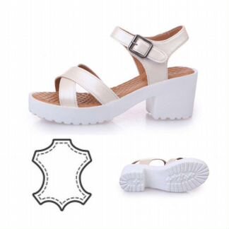 Новые кожаные босоножки