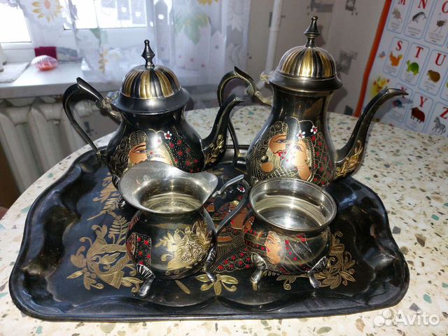 Сервизы чайные,кофейные