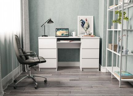 Письменный стол