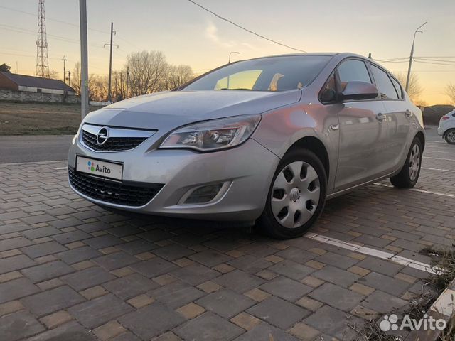 Opel Astra 1.3 МТ, 2011, 143 000 км