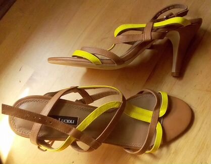 Босоножки от gastone lucioli, размер 24,5