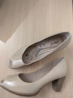 Продам новые туфли,босоножки jana,tamaris