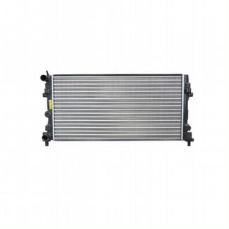 Радиатор охлаждения двигателя Audi VW Skoda Seat