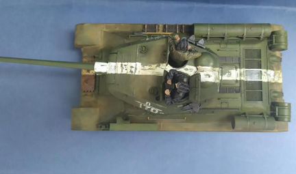 Модель танка Т-34/85 в масштабе 1/35