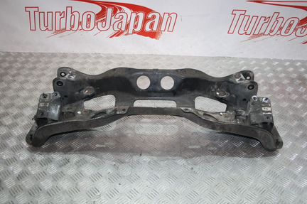 Подрамник передний Subaru Forester SH 08-12 2.0 л