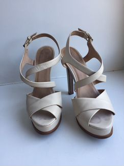 Босоножки 39 размер натуральная кожа