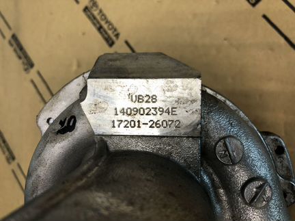 Toyota RAV4 турбина 2.2 дизель 17201-26072