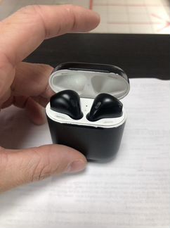 Airpods black