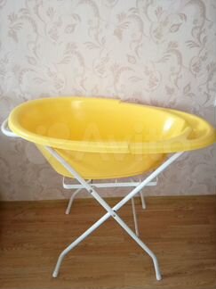 Ванна для купания с подставкой -сушилкой