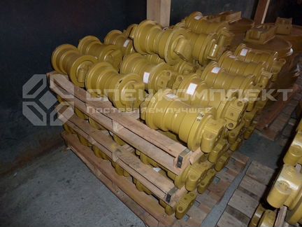 Каток опорный для экскаватора Caterpillar 324BL