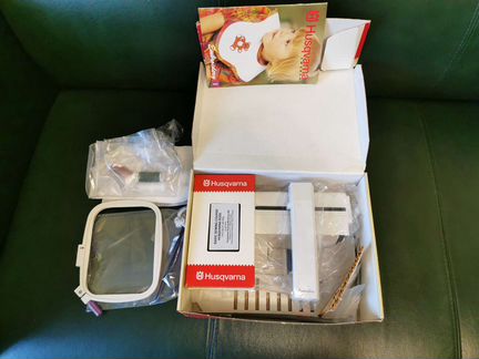 Швейная машинка husqvarna rose m600+набор с насадк