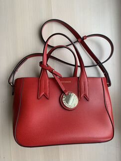 Красная сумка Armani