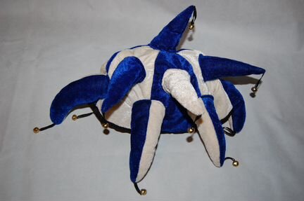 Парик карнавальный шапка с бубенцами уши зайца