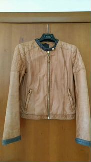 Кожаная куртка Massimo dutti