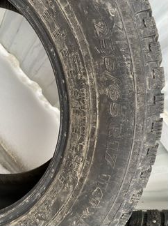 Зимние шины Nokian Hakkapeliitta 8 255/65/17