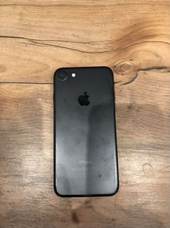 Телефон iPhone