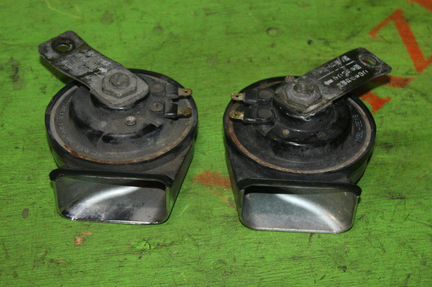 Звуковой сигнал Mercedes V-Class W638 104.900 2.8L