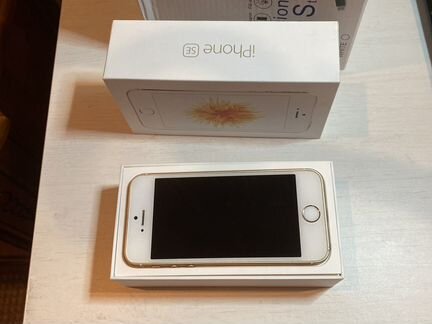 iPhone SE 64gb Gold