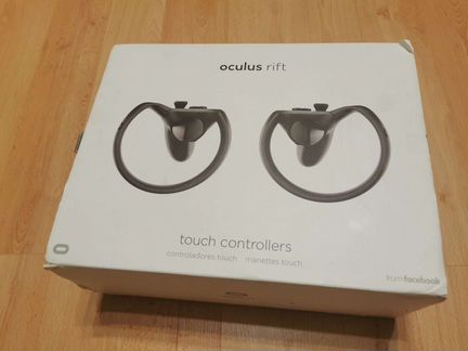 Oculus rift touch controllers