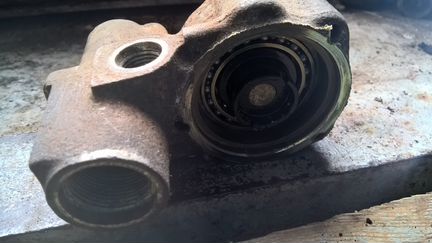 Корпус насоса ABS Range Rover II