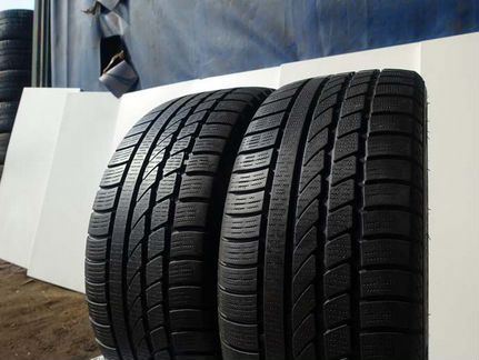 235 60 18 Hankook Ice bear w300 f d
