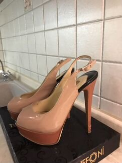 Босоножки Nando Muzi