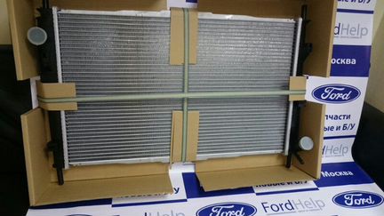 Радиатор охлаждения двигателя Ford Mondeo 3