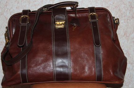 Портфель-сумка для солидного мужчины