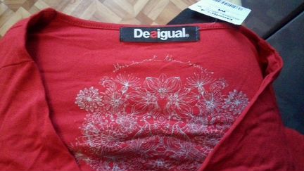 Кофточка новая desigual