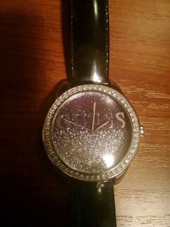 Наручные часы guess W0823L2