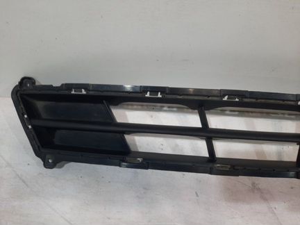 Решетка бампера передняя Hyundai Solaris 1 C