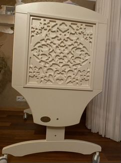Новая кроватка-колыбель с маятником