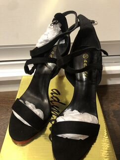 Босоножки туфли новые 37-37,5