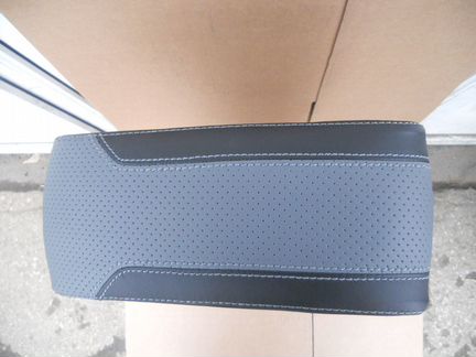 Подлокотник Varta для Skoda Octavia Tour