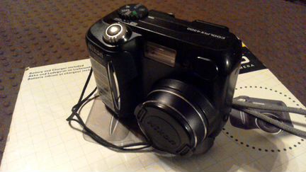 Цифровая камера фотоаппарат nikon coolpix 4300