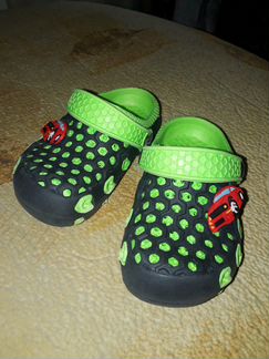 Резиновые тапочки 24размер